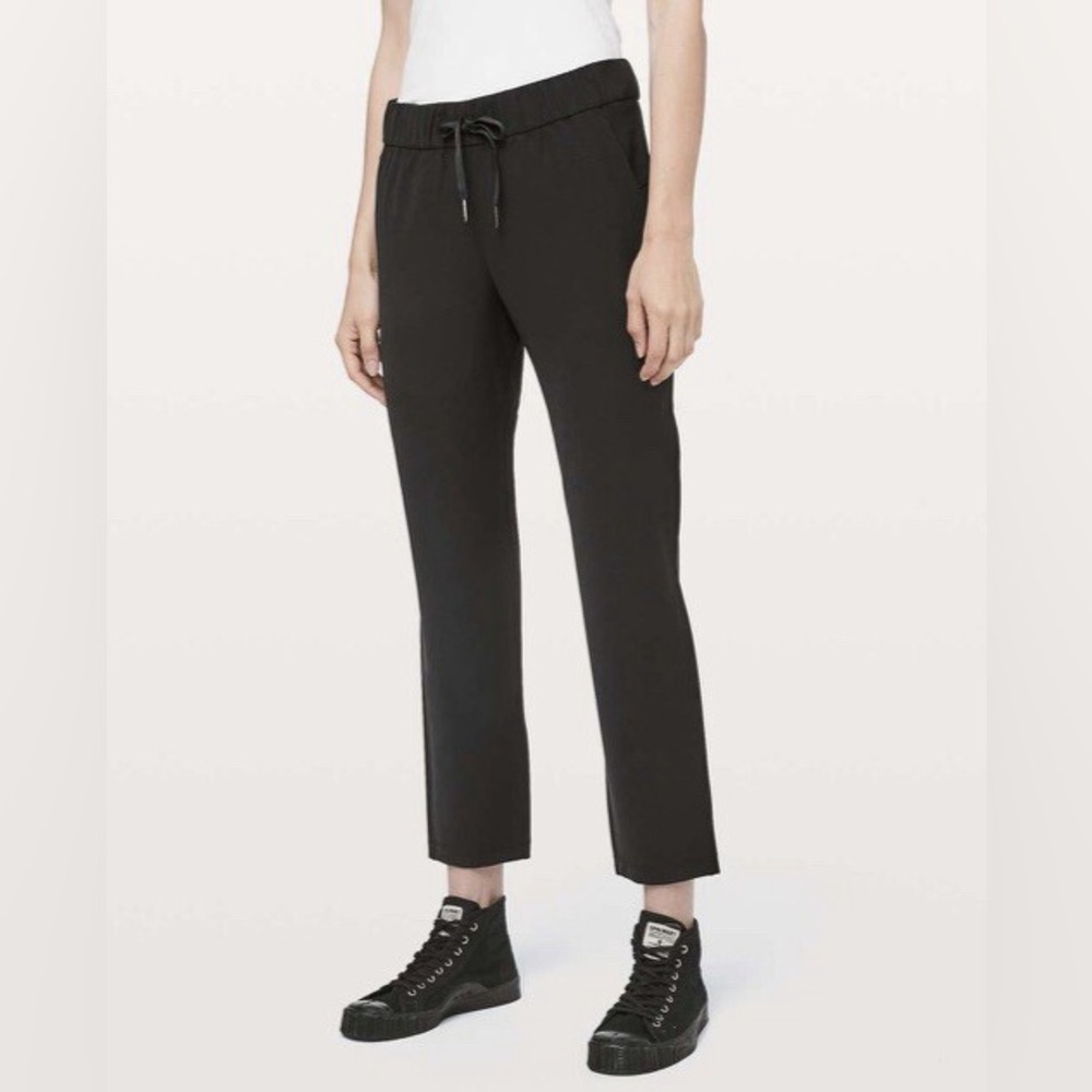 Lululemon On The Fly Pant Woven 27”